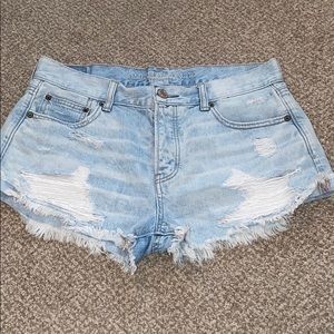 American Eagle TomGirl Shortie Jean Shorts!